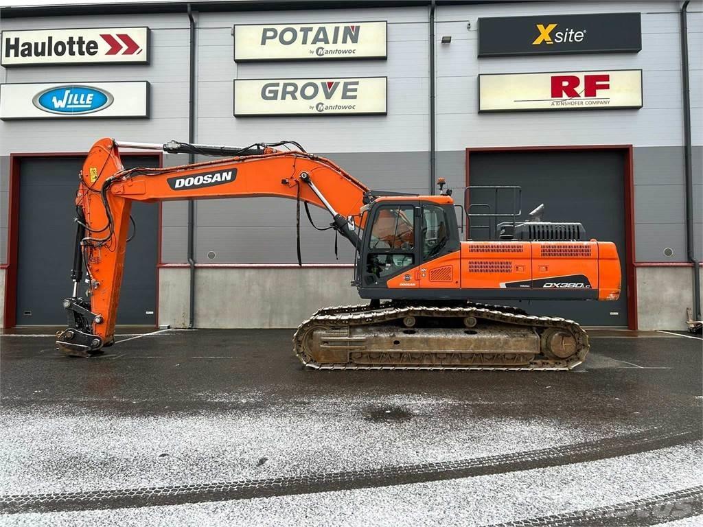Doosan DX380LC-5 Escavatori cingolati