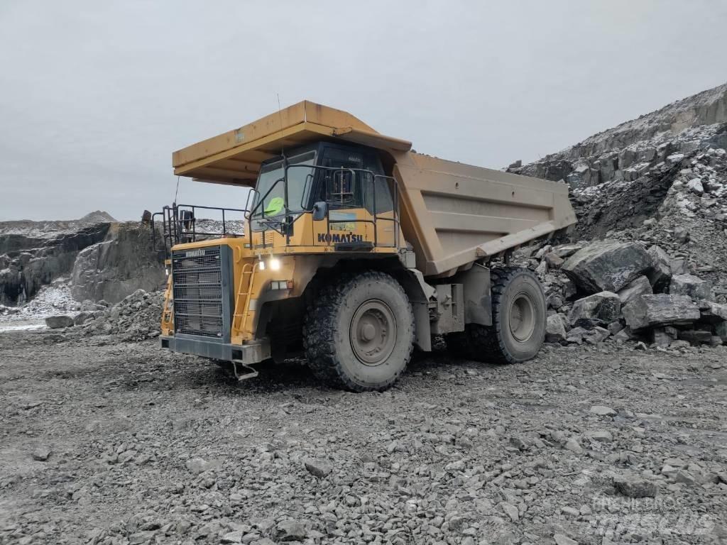 Komatsu HD605-7 Dumper a telaio rigido