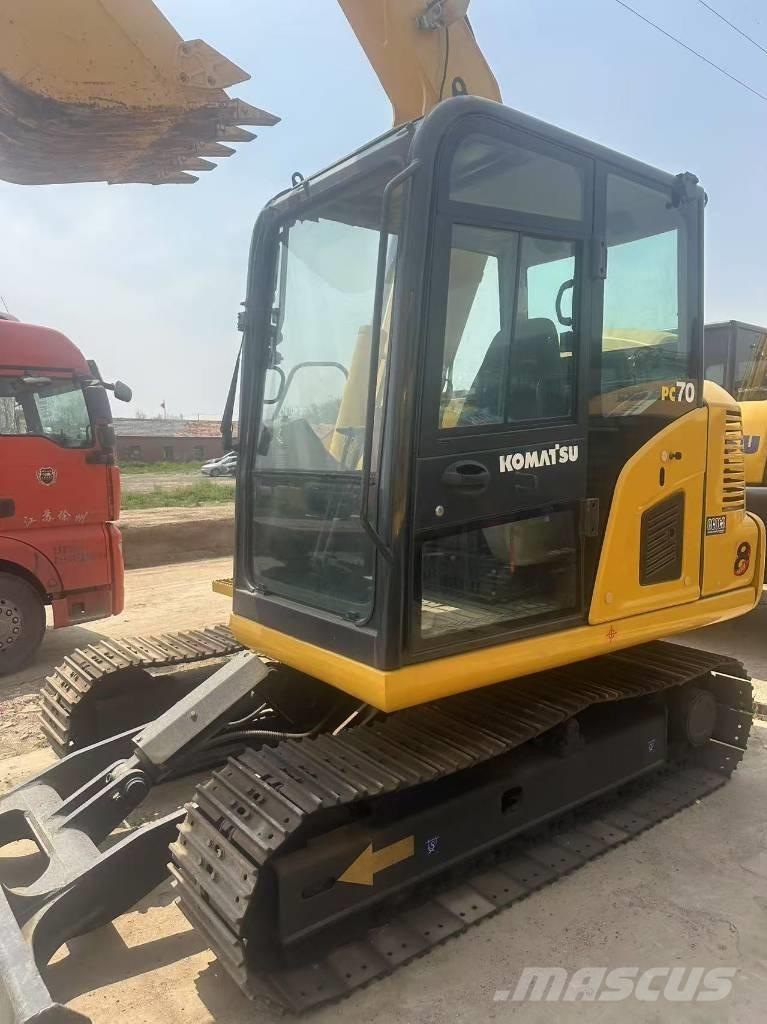 Komatsu PC 70 Escavatori cingolati