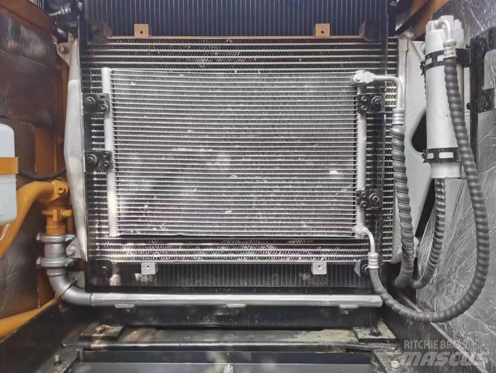 Sany 215c Escavatori cingolati