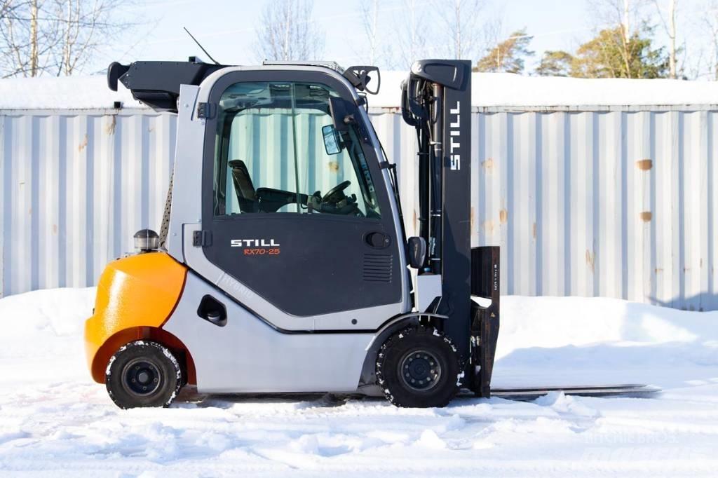 Still RX70-25 Carrelli elevatori diesel