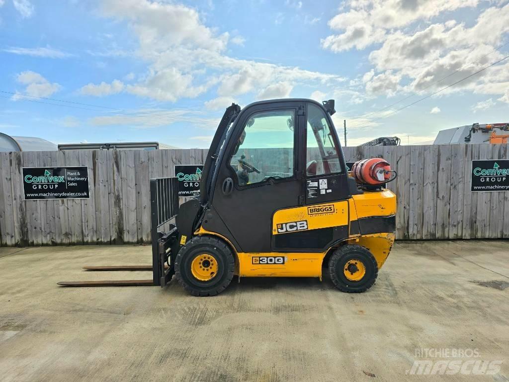 JCB TLT 30 G Carrelli elevatori GPL