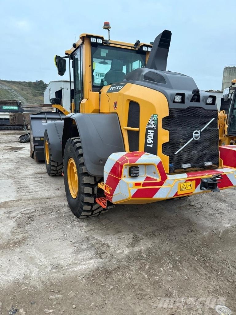 Volvo L90H2 Pale gommate