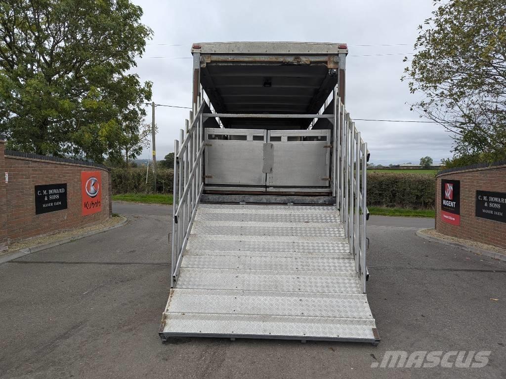 Mercedes-Benz 816 Camion cassonati