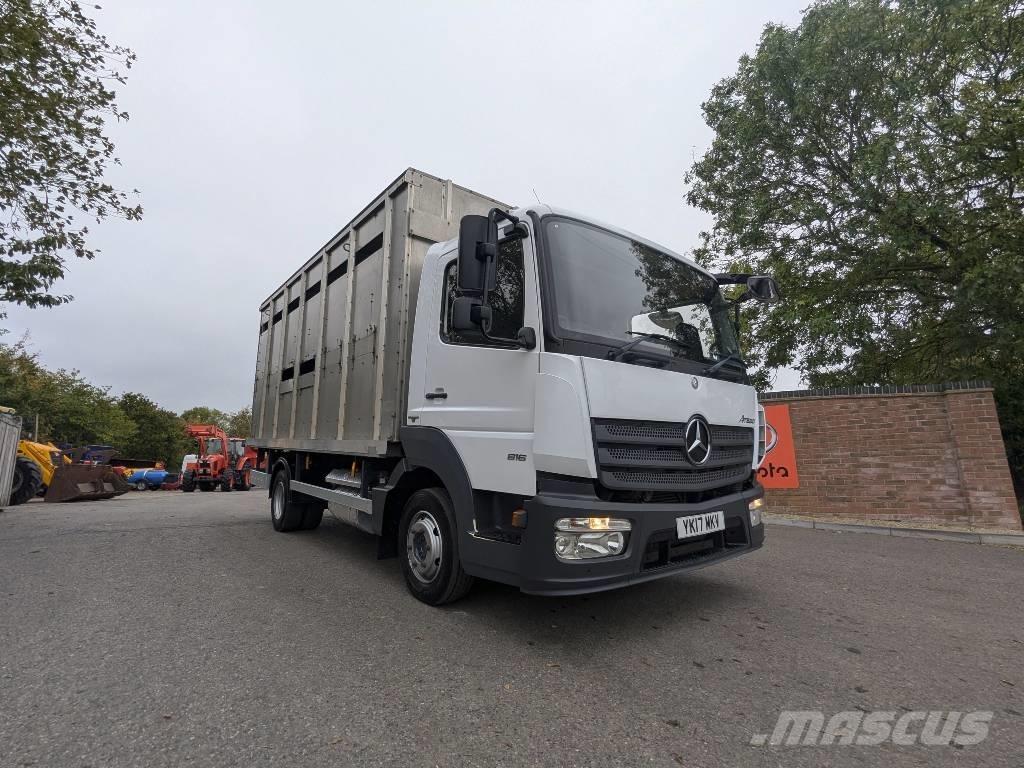 Mercedes-Benz 816 Camion cassonati