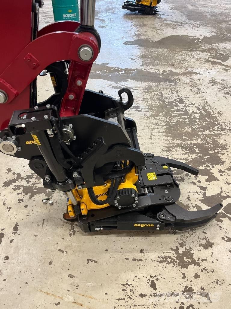 Yanmar B 95 W Escavatori gommati