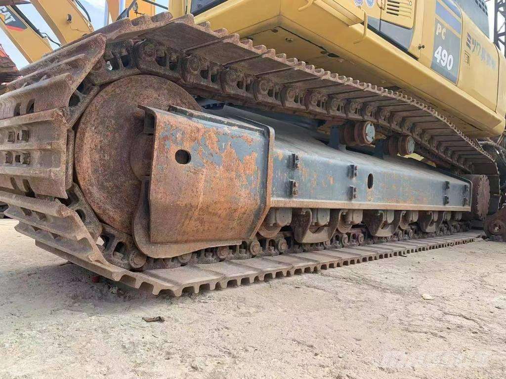 Komatsu PC490-10 Escavatori cingolati