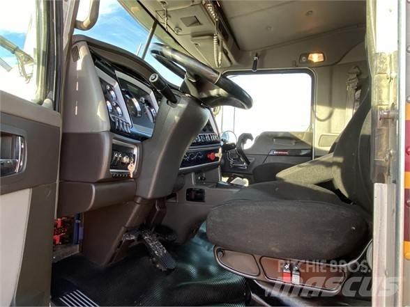 Kenworth T800 Motrici e Trattori Stradali