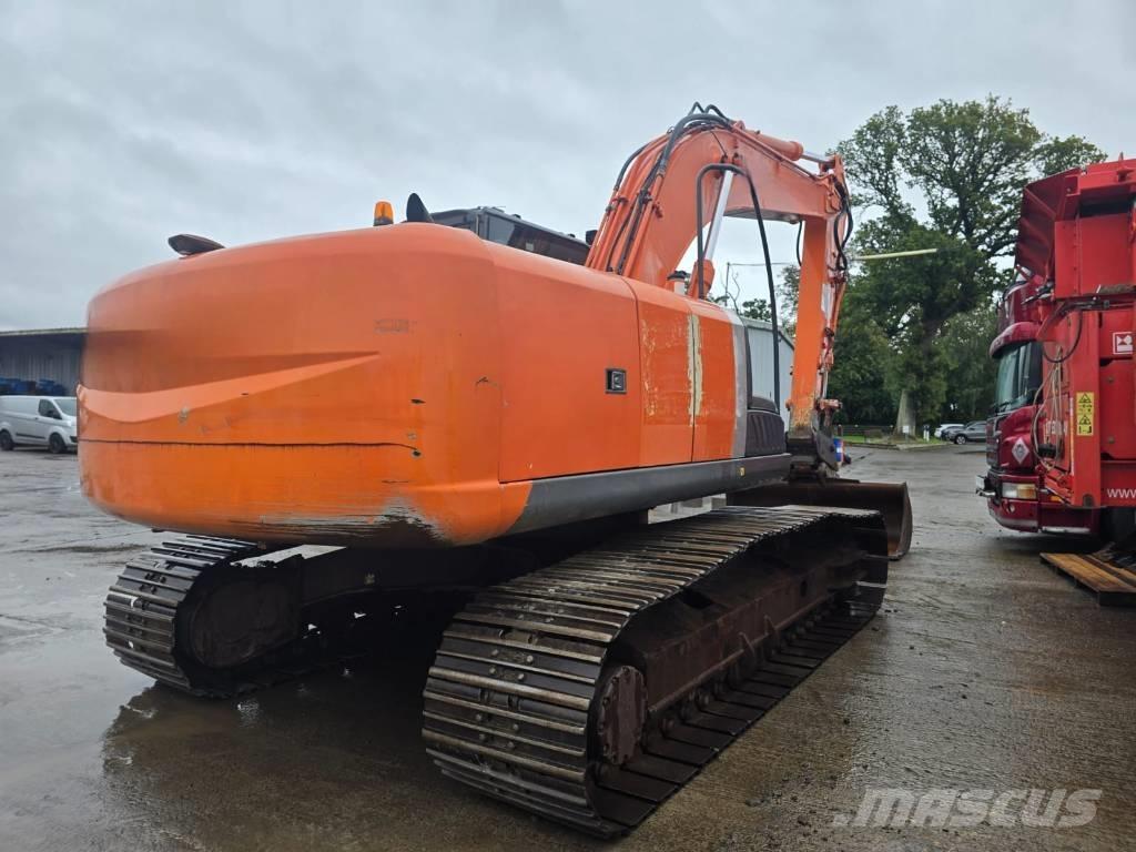 Hitachi ZX 210 Escavatori cingolati
