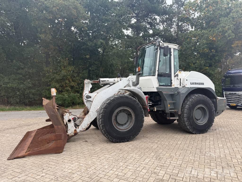 Liebherr L 538 Pale gommate
