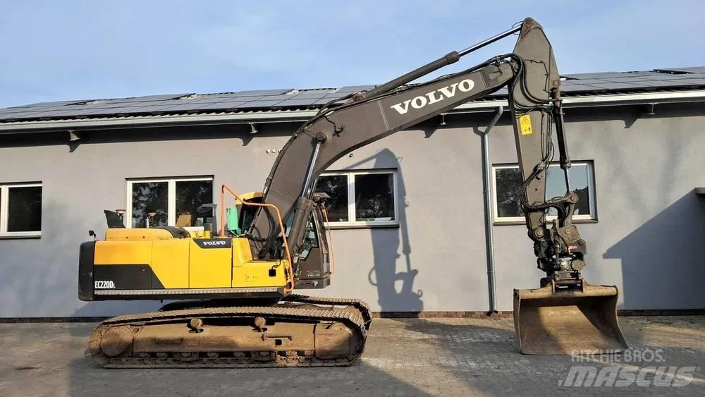 Volvo EC 220 DL Escavatori cingolati