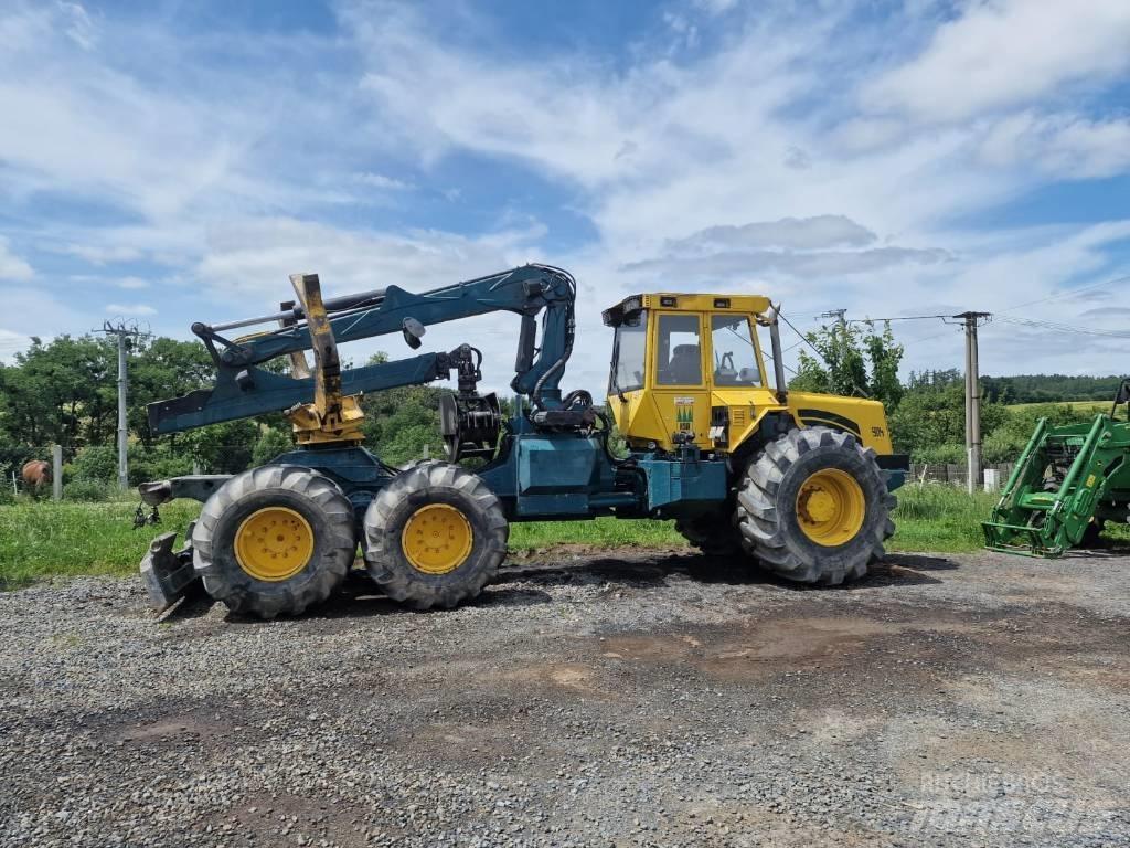 HSM 904 F Trattori Forestali