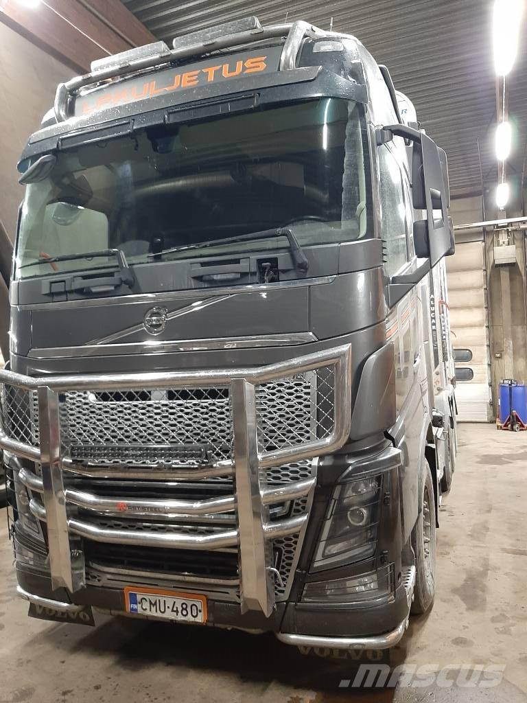 Volvo FH 16 Camion trasporto legname