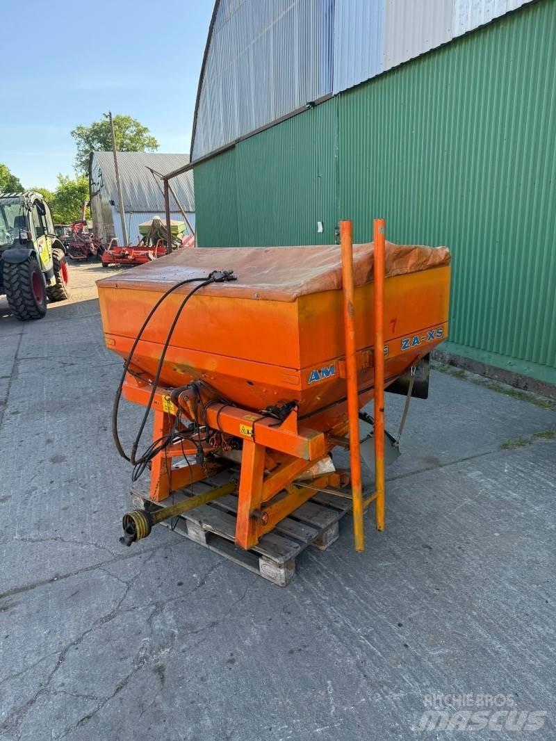 Amazone ZA XS 602 Spargisabbia e spargisale