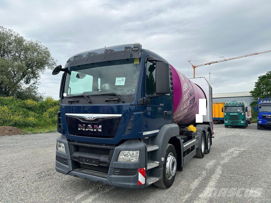 MAN TGS 28.320 Camion dei rifiuti