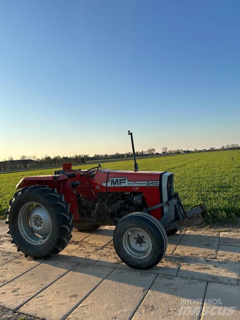Massey Ferguson 240 Trattori
