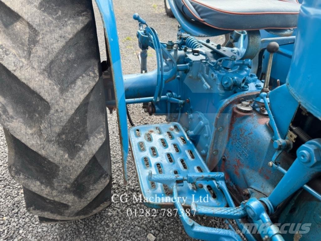 Fordson Dexta Trattori
