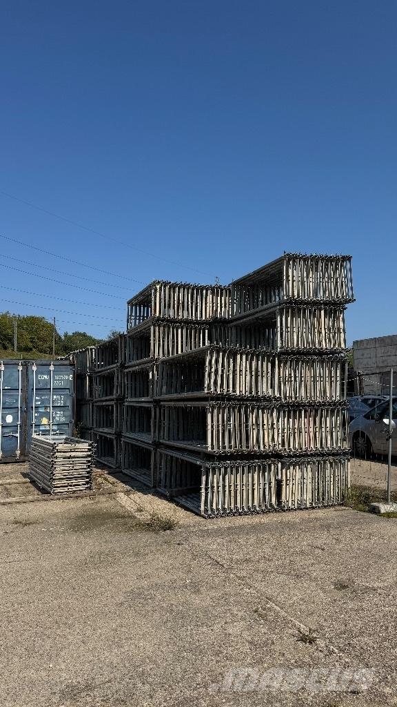 Rux Scaffolding Ponteggi e impalcature
