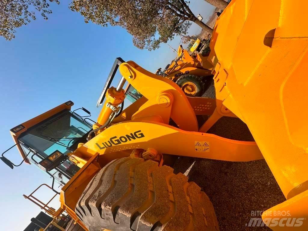 LiuGong 856 H Pale gommate