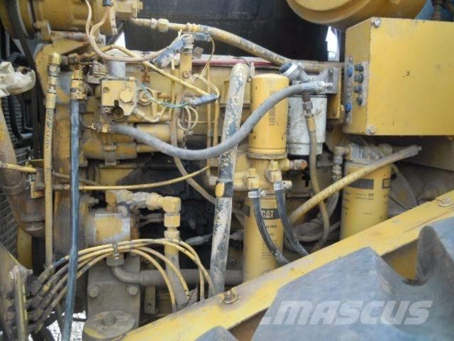 CAT 962 G Pale gommate