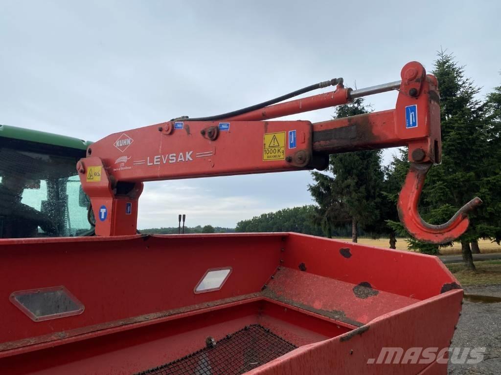 Kuhn M863 Spargiminerale