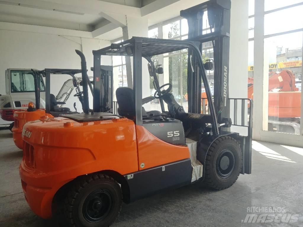 Doosan D55 SC-5 Carrelli elevatori diesel
