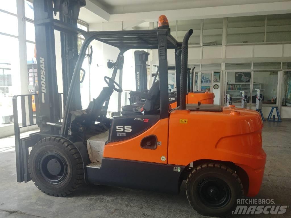 Doosan D55 SC-5 Carrelli elevatori diesel