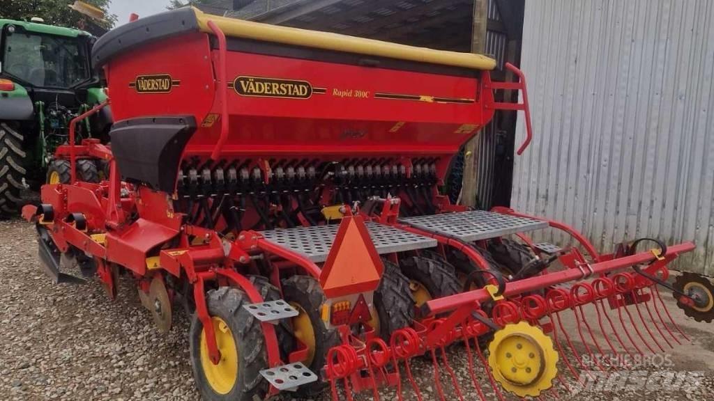 Väderstad Rapid300C Perforatrici