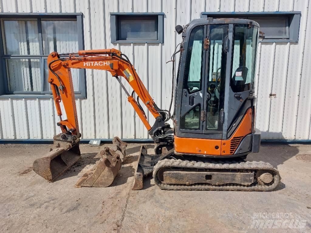 Hitachi ZX22U Miniescavatori