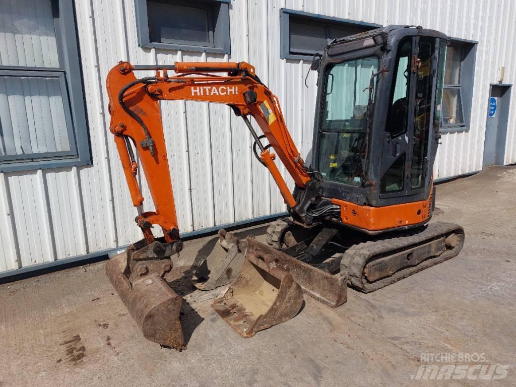 Hitachi ZX22U Miniescavatori