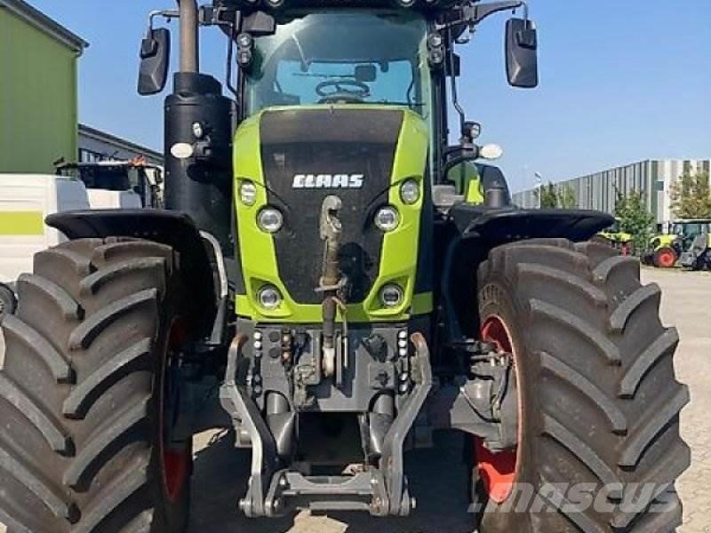 CLAAS Axion 930 Trattori