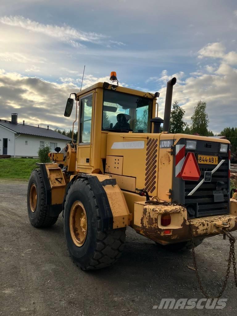Volvo L 70 D Pale gommate