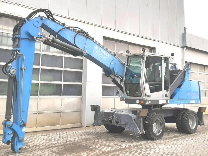 Fuchs MHL 320 D Movimentazione rifiuti