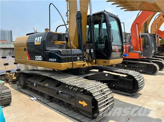 CAT 320 D Escavatori cingolati