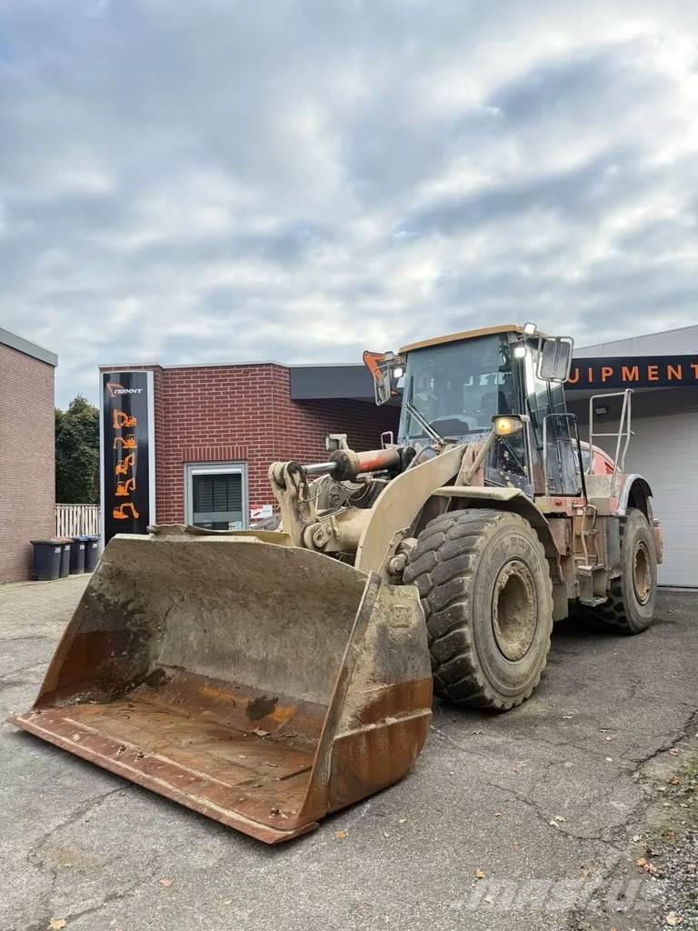 CAT 950H Pale gommate