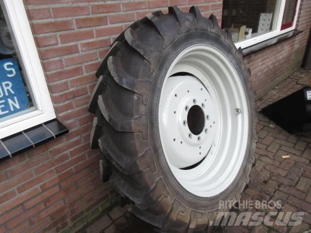 Michelin 13.6/38 Pneumatici, ruote e cerchioni