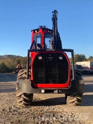 Komatsu 901 Abbattitrici, Disboscatrici