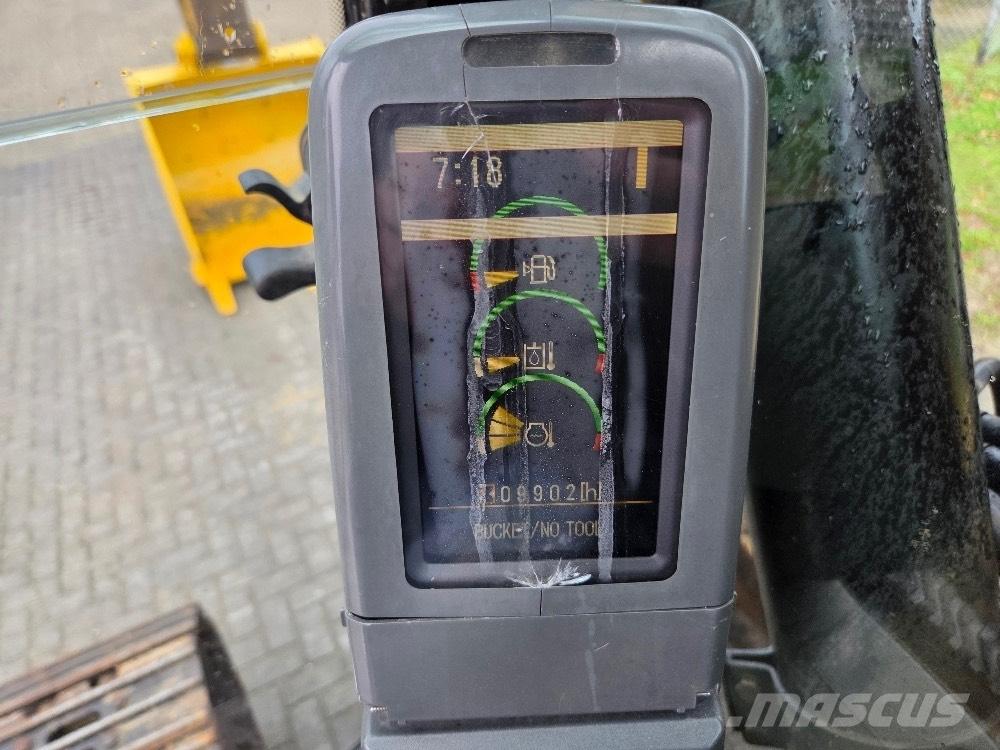 CAT 323DL Escavatori cingolati