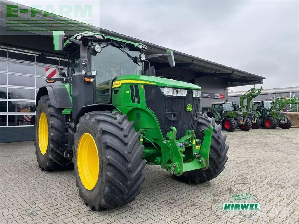 John Deere 7r 330 Trattori