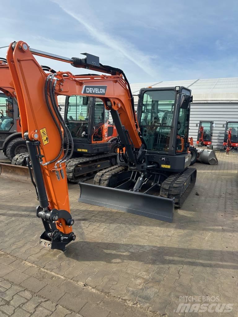 Develon DX 63-7 Miniescavatori