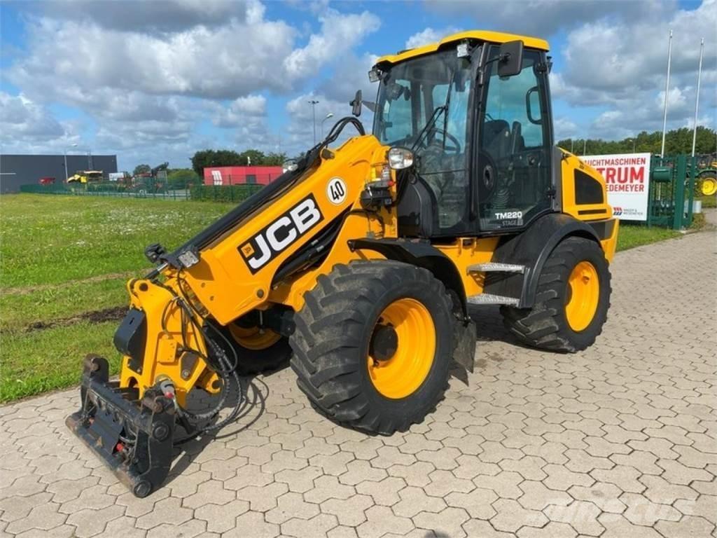 JCB TM 220 - 40 KM/H Sollevatori telescopici per agricoltura