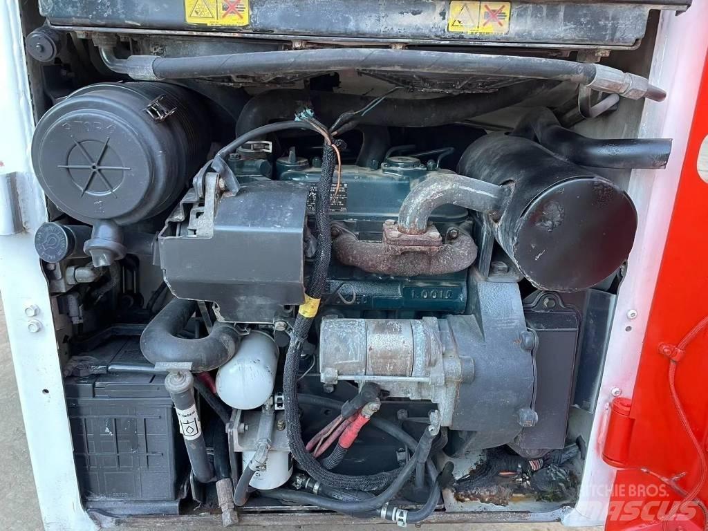 Bobcat S 70 Mini Pale Gommate