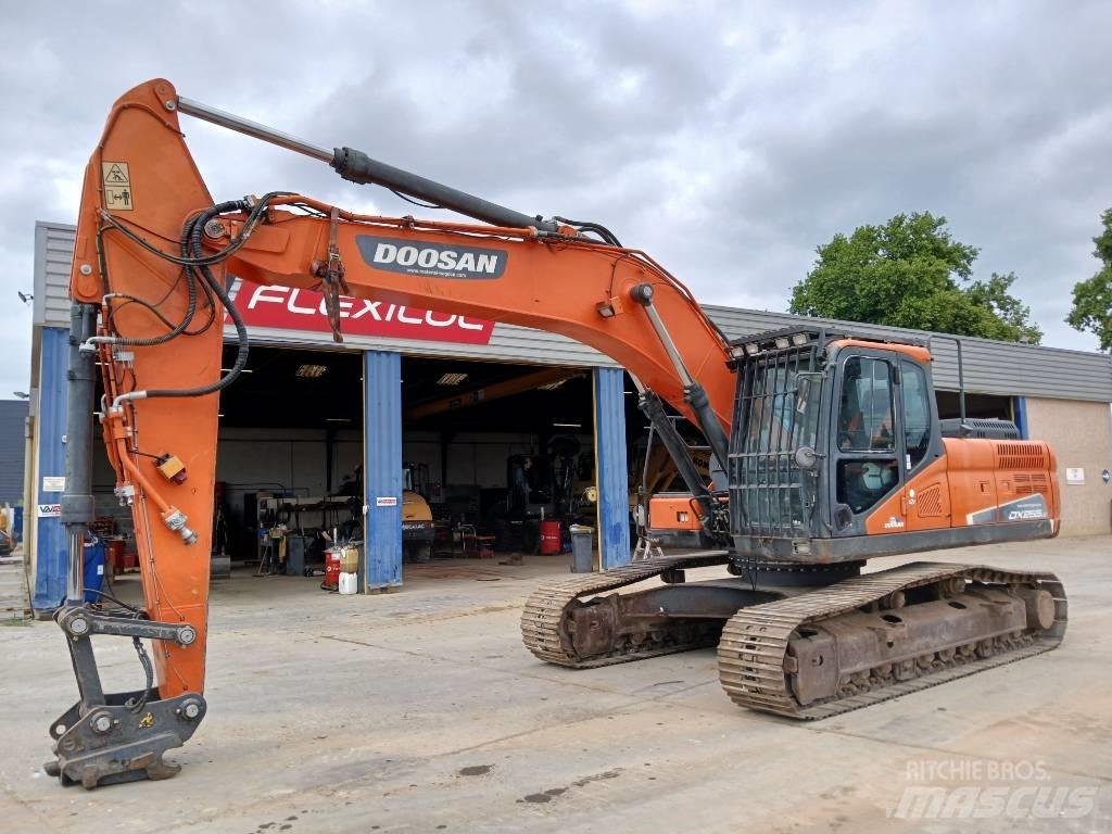 Doosan DX 255 LC Escavatori cingolati