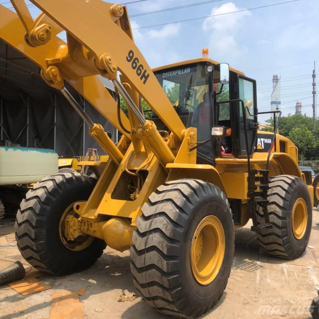 CAT 966H Pale gommate
