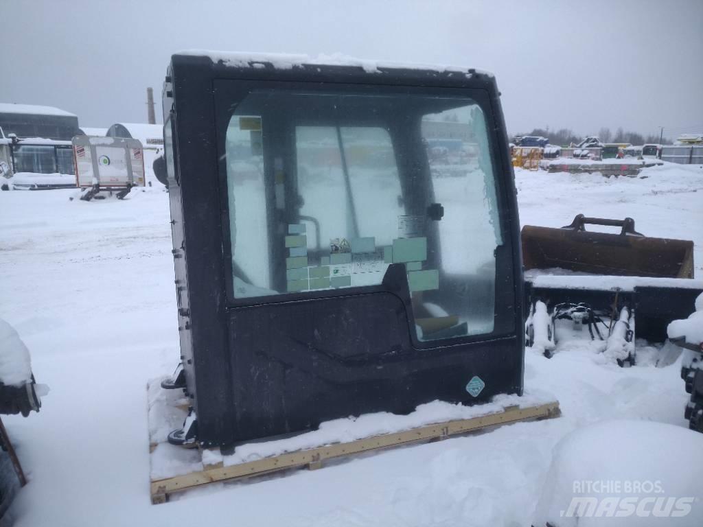 Volvo BM 325FL Cabin Cabine e interni