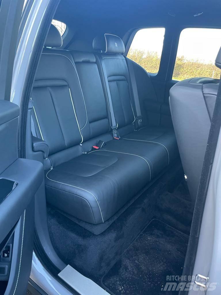 Rolls Royce Cullinan Auto