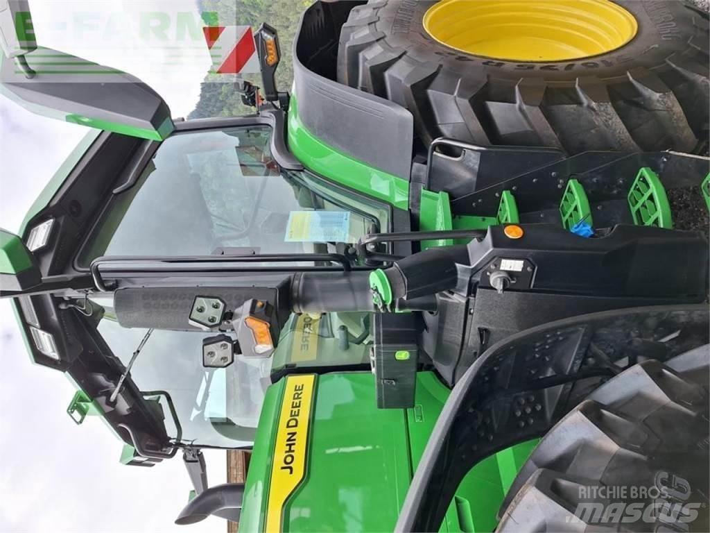 John Deere 7R 330 Trattori