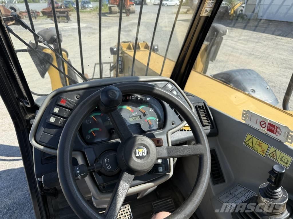 CAT 360 B Sollevatori telescopici