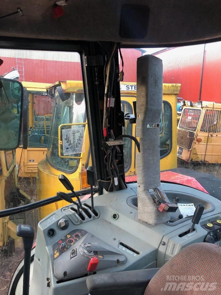 Massey Ferguson 8150 Cabine e interni