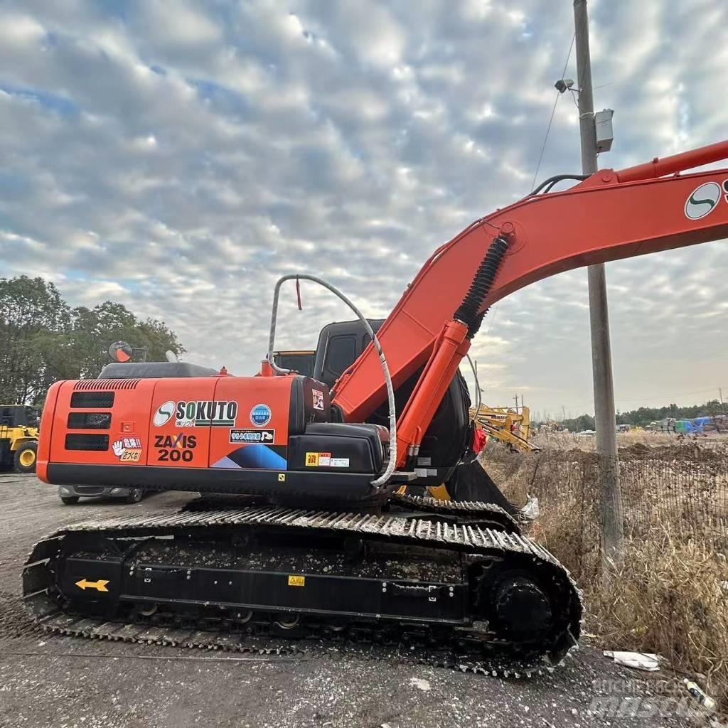 Hitachi ZX 200 Escavatori cingolati